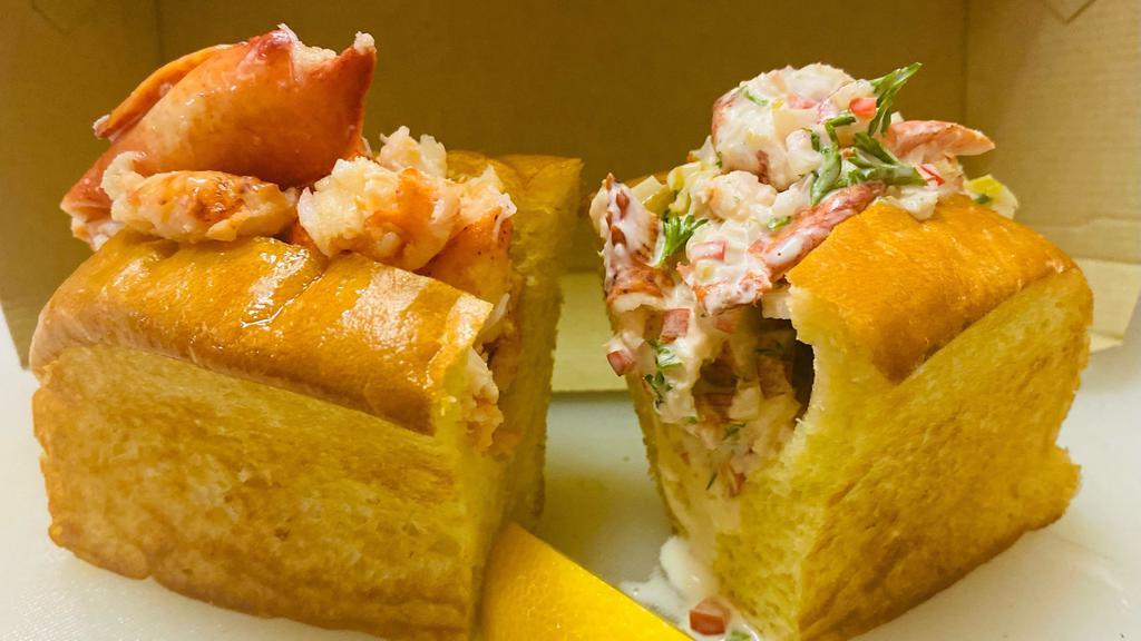 1/2 & 1/2 Lobster Roll · 1/2 connecticut style 1/2 new england style.