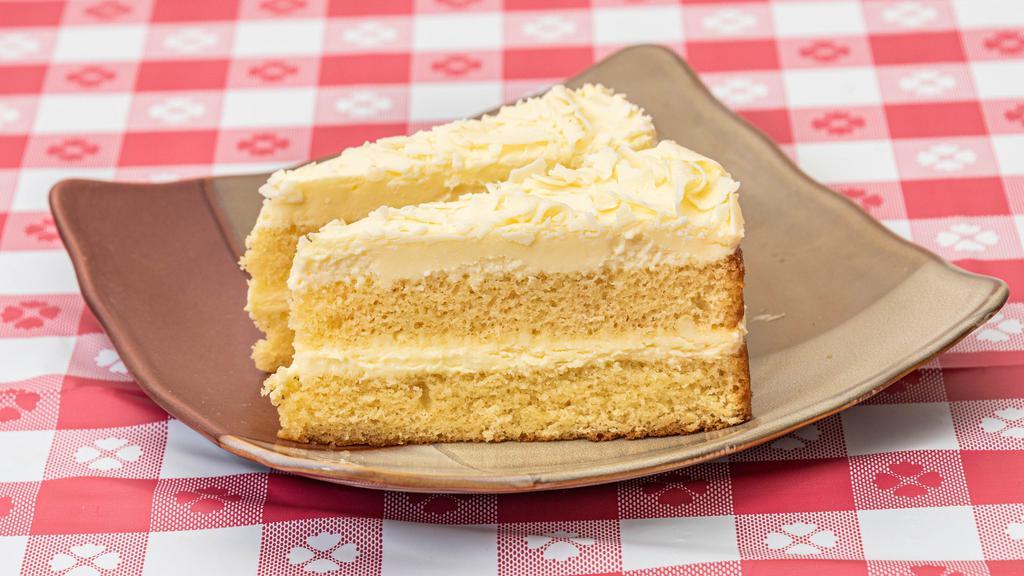 Lemon Cream Cake · 
