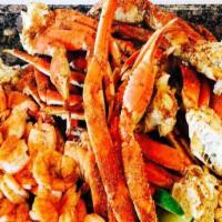 (Special)3 Pounds Of Crab Legs With Half Pound Of Steamed Shrimp And Corn On The Cob · Deliciously sweet and tender, our juicy Alaskan Snow Crab legs!
Buy 3 pounds of Crab Legs an...