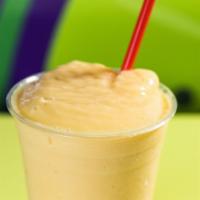 Peach Quencher · Peach, pineapple, almond milk, banana (optional), honey