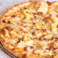 Fresh Pineapple, Bacon & Hot Honey Pizza (12