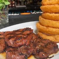 Steak Tender Tips Onion Rings 3 Pcs · 