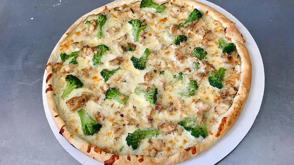 Chicken Brock Alfredo (Small) · Cheese, pizza sauce, chicken kabob, broccoli and Alfredo.