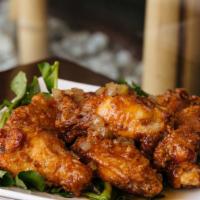 Pop'S Wings · Deep fried chicken wings with Pop's 