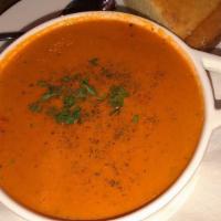 Roasted Red Peppers Tomato Basil Bisque · 