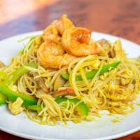 Singapore Rice Noodle （星洲米粉） · Hot and spicy. Curry stir-fried vermicelli with shrimp, chicken & pork with vegetables.