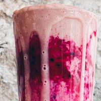 Extra Sweet Stuff · bananas, strawberries, and oat mylk swirled with pink dragon fruit