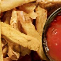 Fries · served w/ ketchup + dijonaisse