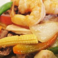 Pattaya Stir Fry · Pork, chicken, beef and shrimp stir fried with vegetables.