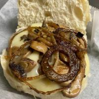 Swiss Burger · Black Angus patty
Served well done
Grilled mushrooms, onion & Swiss cheese.