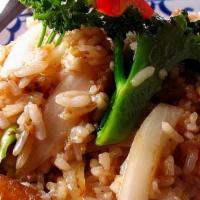 Siam Fried Rice · Broccoli, carrots, onions, tomatoes.