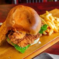 Fried Chicken Sandwich  · Fry chicken tenders,lettuce,tomato,onions. 
BBQ sauce,on bulky roll. Served w/ French fríes