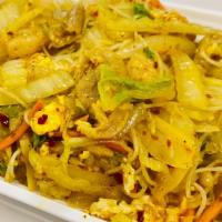 Singapore Noodle · Serve with shrimp and chicken a little spicy and cook with very nice curry flavor. Contain e...
