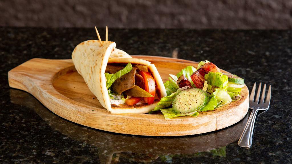 Maestro Lebanese and Mediterranean Cuisine · Mediterranean · Middle Eastern · Salad · Burgers · Sandwiches