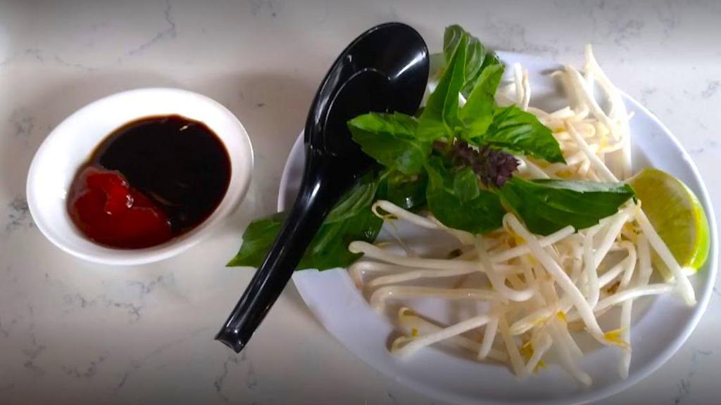 Pho 503 · Vietnamese · Soup · Seafood · Chicken