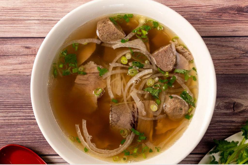 PHO 32 · Vietnamese · Pho · Noodles · Chinese · Thai