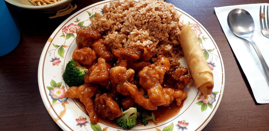China Wok · Chinese · Noodles · Seafood · Chicken