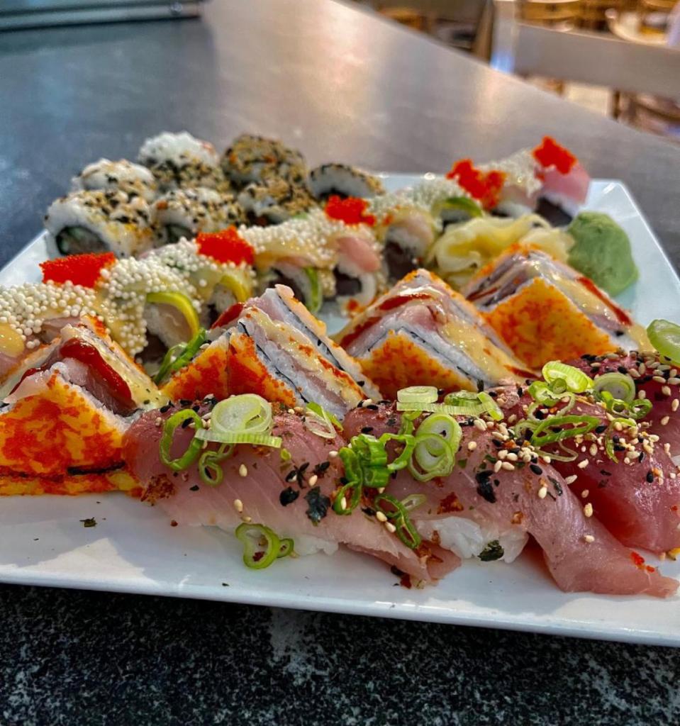 somo kitchen and sushi · Sushi · Japanese · Desserts · Salad