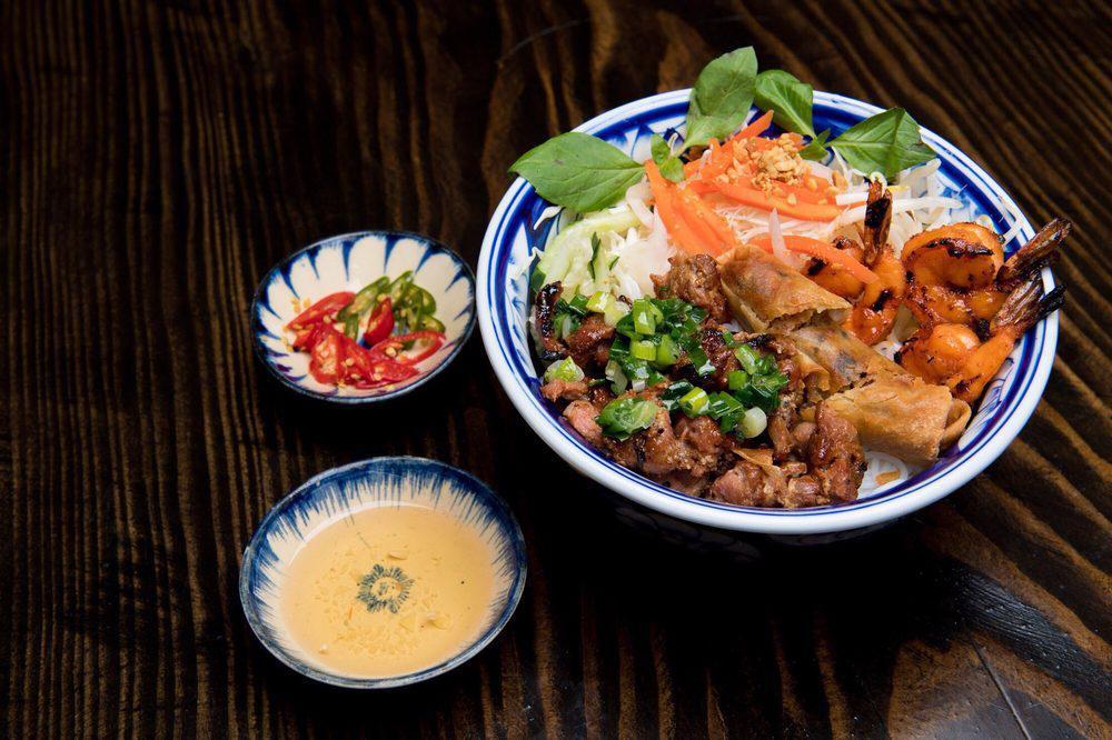 Pho Ha · Vietnamese · Soup · Thai · American · Pho