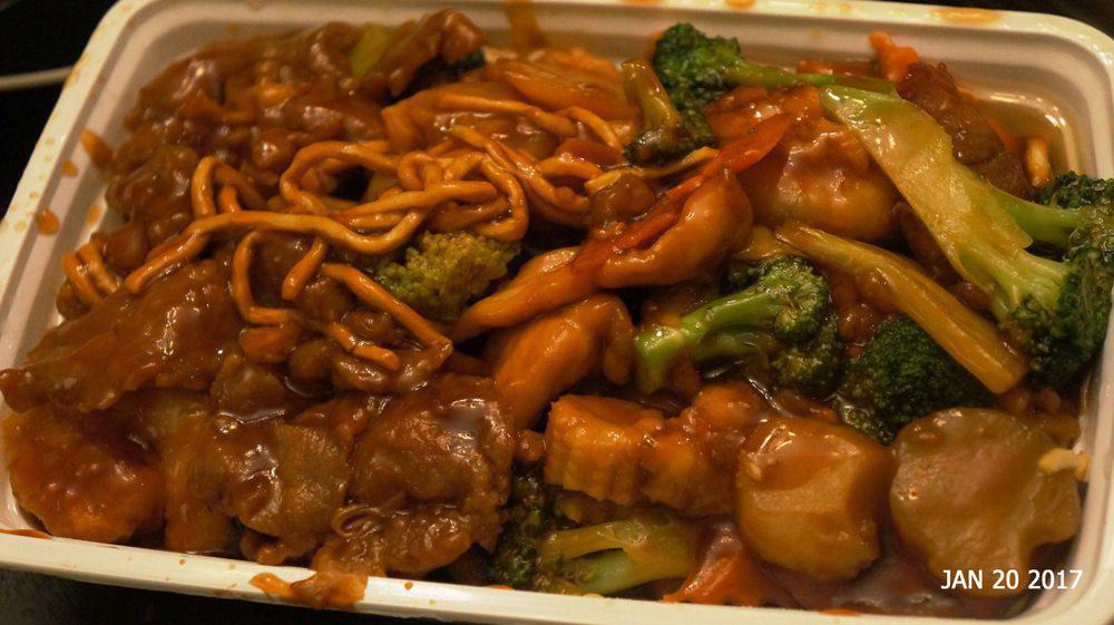 Guan Long Restaurant · Chinese · Noodles · Japanese · Chicken · Seafood