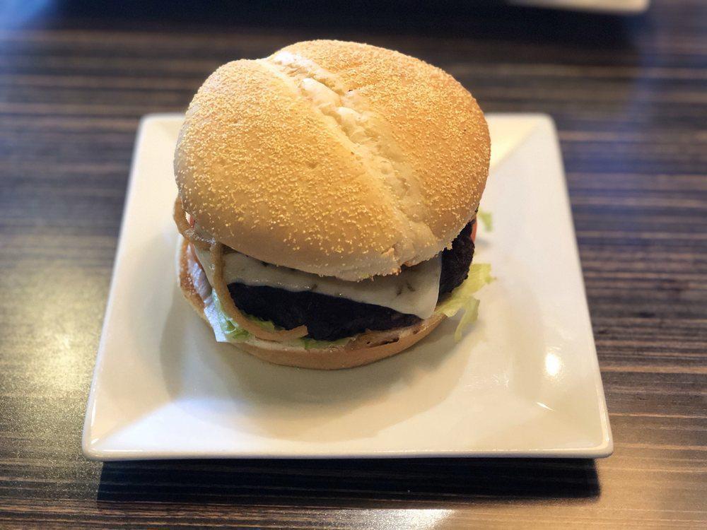 Burgrz · Burgers · Salad · Chicken