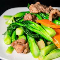 B3 Beef & Broccoli · Angus beef, Chinese broccoli, onions, garlic.