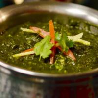 Saag Curry · Fresh spinach puree with cumin, garlic and onion-tomato sauce