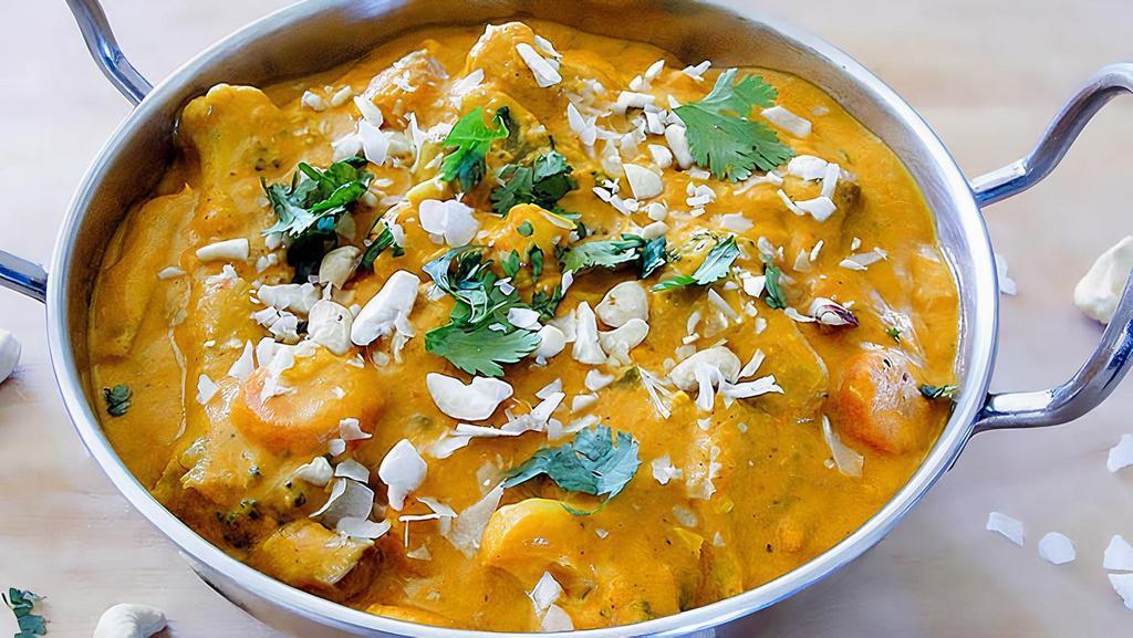 Navratan Kurma · Nine different vegetables cooked in a fresh creamy sauce with a touch of mild spices.