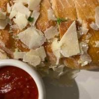 Garlic Parmesan Bread · Side of marinara