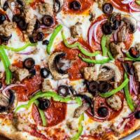 Stagger Lee · Italian Sausage, Pepperoni, Red Onions, Green Bell Peppers, Black Olives, & White Mushroom