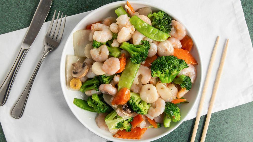 Shrimp With Vegetable · Jumbo shrimp sauteed with vegetable in brown sauce.