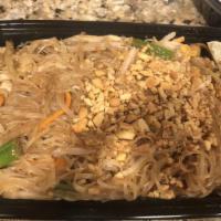 Pad Thai Noodle With Chicken Or Shrimp · Contain peanuts and spicy