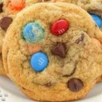Chocolate Chip Cookie Combo · Choose Any Two Options:,Original, M&M,Cookies n' Cream (Oreo), Pumpkin Spice.  5 cookies per...