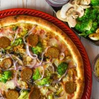 Il Vegano (Large - 8 Slices) · Our famous plum tomato sauce with vegan cheese, Beyond Sausage, broccoli, garlic, mushrooms ...