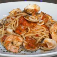 Spaghetti Salento · Calamari, Shrimp and shell clams sautéed in cherry tomato and garlic sauce. (WARNING - conta...