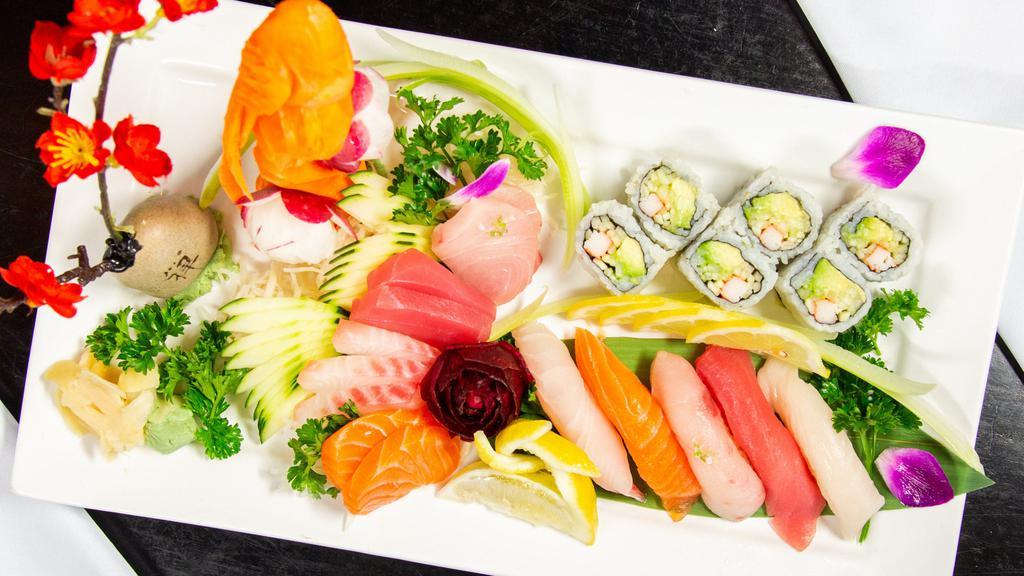 Sushi & Sashimi Combination · 5 pcs sushi and 10 pcs sashimi w. California rolls.