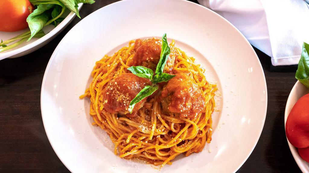 Spaghetti & Meatballs · Spaghetti, tomato sauce, meatballs.