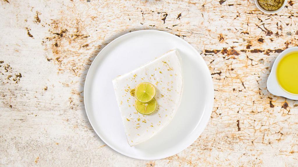 Point Lemon Cake · One serving of lemon cake.