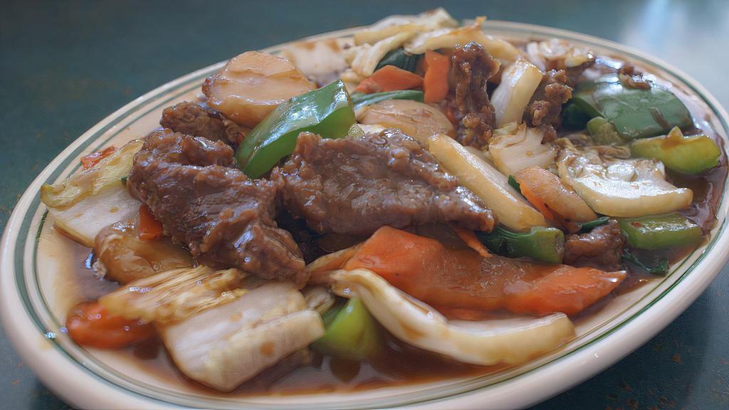 Hunan Beef · Mixed vegetables with beef.