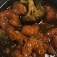 General Tso'S Shrimp · Crispy chunks of shrimp sauteed with steamed broccoli in a special tangy sauce. Spicy.