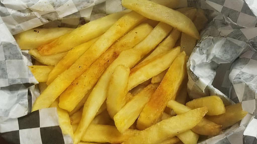 Plain Fries · Our crispy fries with no cajun seasoning