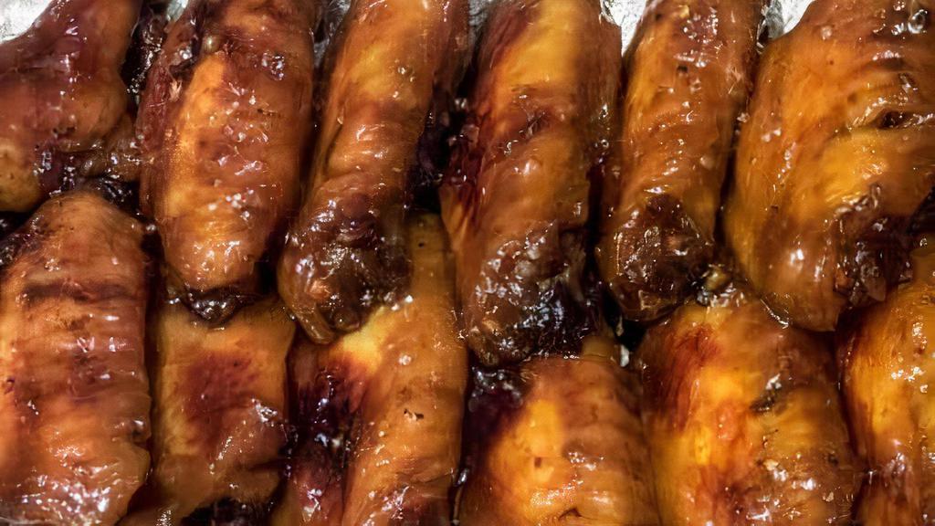 Chicken Wings With Sticky Sauce · Eight pieces.