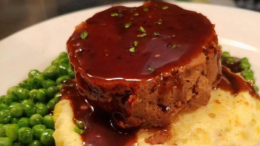 Lunch Mama'S Meatloaf · Brown gravy, tomato glaze, mashed potatoes and buttered green beans.