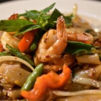 Drunken Noodles (Kee Mao) · Hot, Gluten free, vegetarian. . Choice of meat, stir-fried wide rice noodles, bell pepper, c...