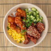 General Tso'S Chicken & Beef · Kyoto beef, General Tso's chicken, cucumber, corn, scallion, Hawaiian shoyu