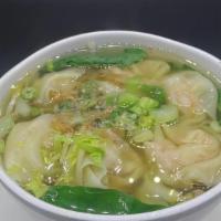 Sm Wonton · SHRIMP WONTONS, SPINACH, SPRING ONIONS, MINCED CELERY, FRIED GARLIC & BEAN SPROUTS IN OUR CH...