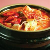 김치찌게 Kimchi Stew · Kimchi Stew.
