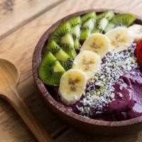 Kwench Bowl · Banana, kiwi, strawberry, almond or coconut milk, topped with your choice of berries, almond...