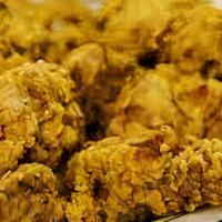 Chicharron De Pollo Sin Hueso · Boneless Fried Chicken Chunk