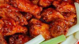 10 Pc Buffalo Wings · Served with celery and 1 dressing per 10pc wings.